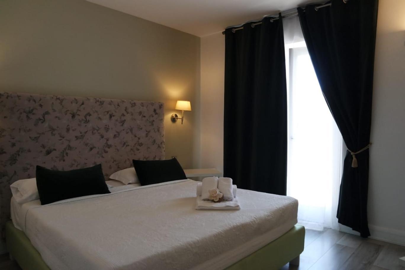 Hotel Pompei Be Green Bagian luar foto