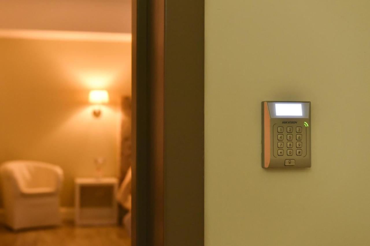 Hotel Pompei Be Green Bagian luar foto